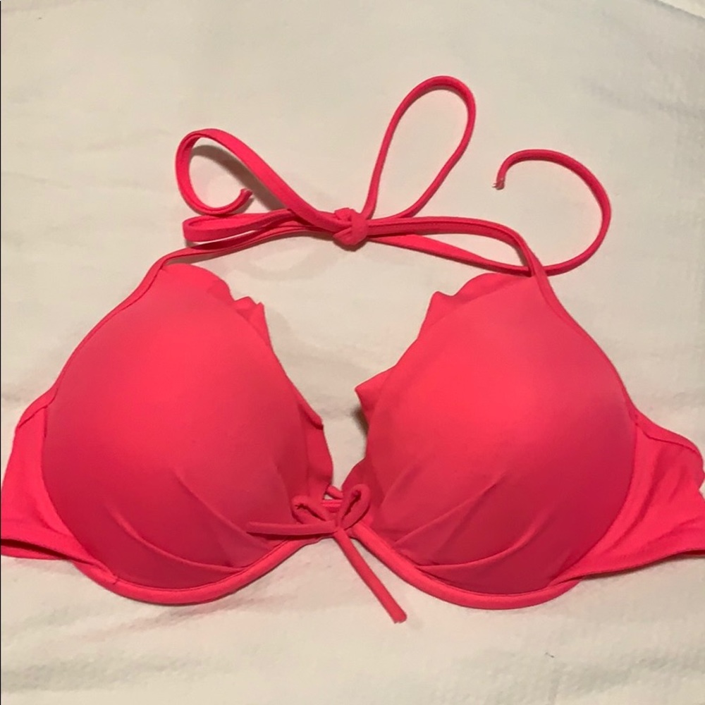 Victoria’s Secret bikini top